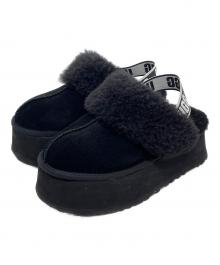 UGG（アグ）の古着「Funkette 厚底サンダル」｜ブラック