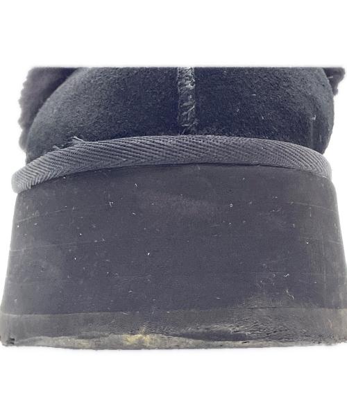 UGG（アグ）UGG (アグ) Funkette 厚底サンダル ブラック サイズ:24cmの古着・服飾アイテム