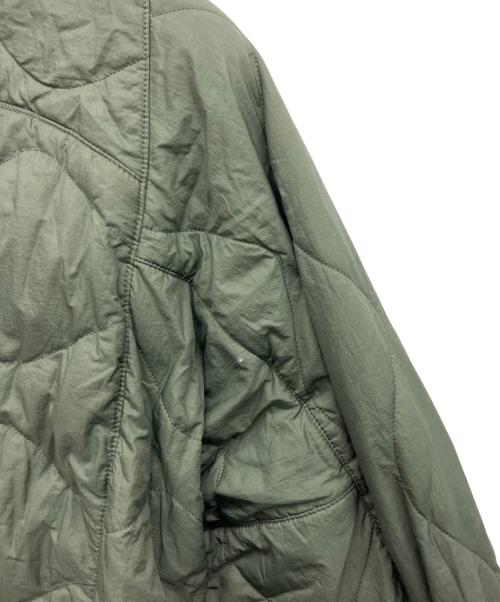 UNIQLO（ユニクロ）UNIQLO (ユニクロ) リサイクルハイブリッドダウンジャケット グリーン サイズ:Lの古着・服飾アイテム