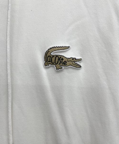 LACOSTE（ラコステ）LACOSTE (ラコステ) ミドルワニロゴスウェットパーカ　パーカー ホワイト サイズ:Lの古着・服飾アイテム