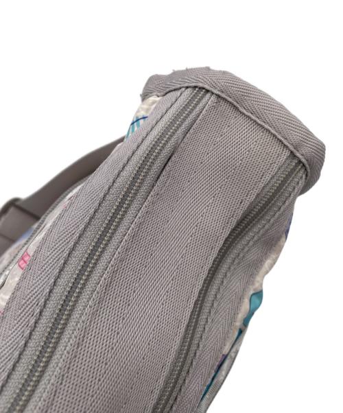 LeSportsac（レスポートサック）LeSportsac (レスポートサック) ショルダーバッグ グレーの古着・服飾アイテム