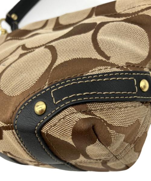 COACH（コーチ）COACH (コーチ) シグネチャーキャンバスミニハンドバッグ ベージュの古着・服飾アイテム