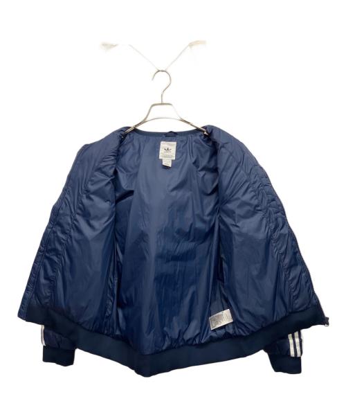 adidas（アディダス）adidas (アディダス) ダウンジャケット ネイビー サイズ:Lの古着・服飾アイテム