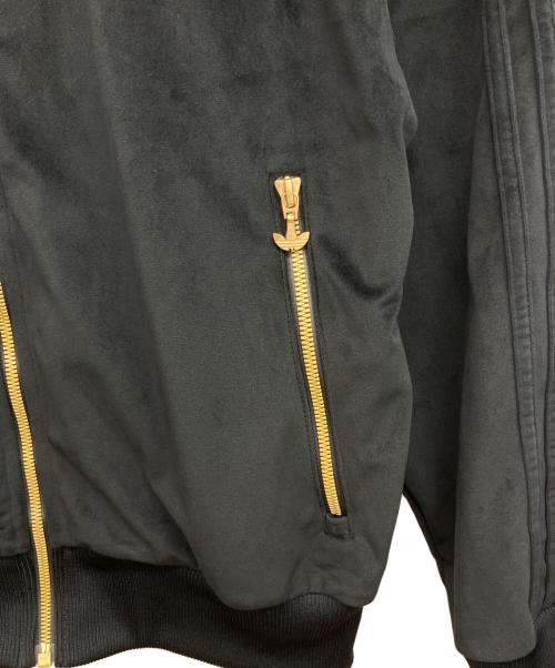adidas（アディダス）adidas (アディダス) ベロアトラックジャケット ブラック サイズ:Mの古着・服飾アイテム
