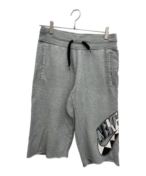 NIKE（ナイキ）NIKE (ナイキ) ハーフパンツ グレー サイズ:Mの古着・服飾アイテム