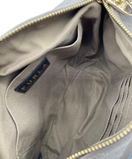 FURLA（フルラ）FURLA (フルラ) ショルダーバッグ グレーの古着・服飾アイテム
