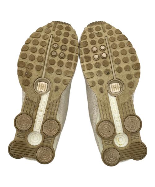 NIKE（ナイキ）NIKE (ナイキ) SHOX（ショックス） R4 ベージュ サイズ:26.5cmの古着・服飾アイテム