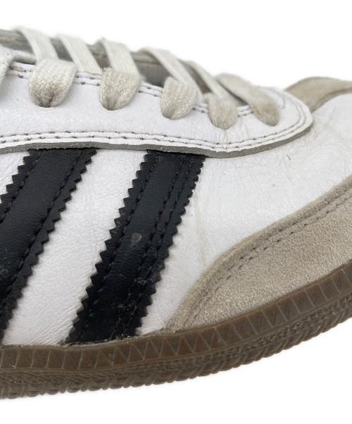 adidas（アディダス）adidas (アディダス) SAMBA ADV ホワイト×ブラック サイズ:27.5㎝の古着・服飾アイテム