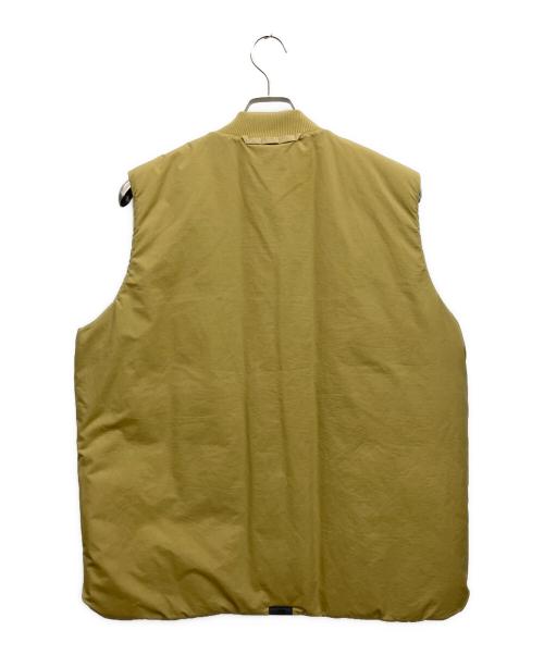 NEW BALANCE（ニューバランス）NEW BALANCE (ニューバランス) 中綿ベスト ベージュ×グリーン サイズ:LARGEの古着・服飾アイテム