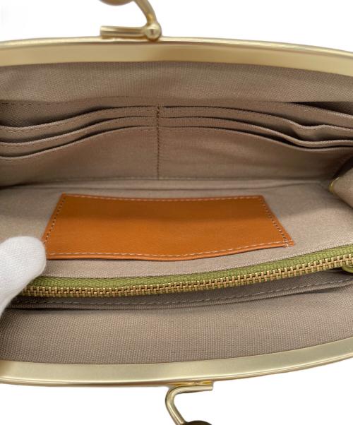 Zucchero（ズッケロ）Zucchero (ズッケロ) がま口財布 オリーブ 未使用品の古着・服飾アイテム