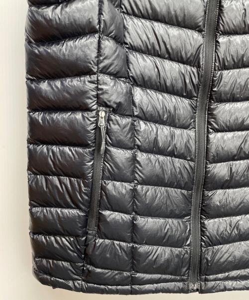 MOUNTAIN HARD WEAR（マウンテンハードウェア）MOUNTAIN HARD WEAR (マウンテンハードウェア) ダウンベスト ブラック サイズ:Mの古着・服飾アイテム