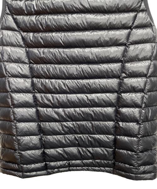 MOUNTAIN HARD WEAR（マウンテンハードウェア）MOUNTAIN HARD WEAR (マウンテンハードウェア) ダウンベスト ブラック サイズ:Mの古着・服飾アイテム