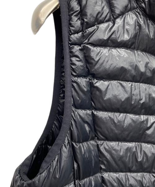 MOUNTAIN HARD WEAR（マウンテンハードウェア）MOUNTAIN HARD WEAR (マウンテンハードウェア) ダウンベスト ブラック サイズ:Mの古着・服飾アイテム
