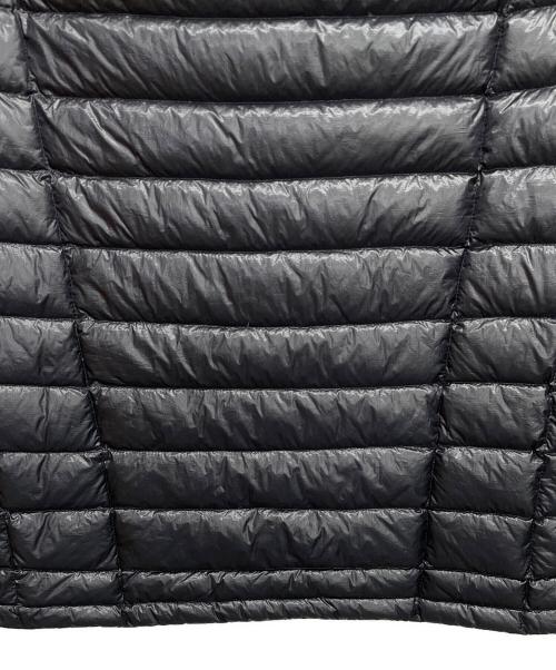 MOUNTAIN HARD WEAR（マウンテンハードウェア）MOUNTAIN HARD WEAR (マウンテンハードウェア) ダウンベスト ブラック サイズ:Mの古着・服飾アイテム