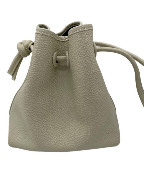 VASIC（ヴァジック）VASIC (ヴァジック) bond mini bag アイボリーの古着・服飾アイテム