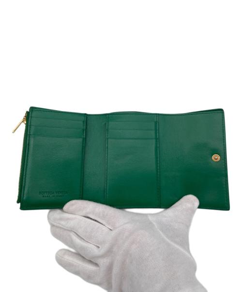 BOTTEGA VENETA（ボッテガベネタ）BOTTEGA VENETA (ボッテガベネタ) 2つ折り財布 グリーンの古着・服飾アイテム