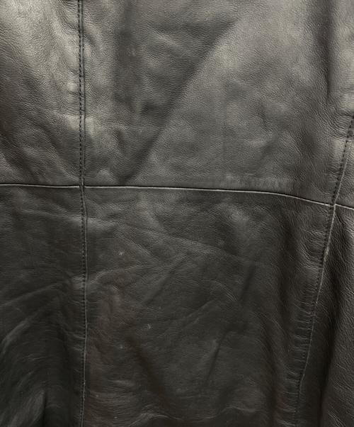ARMANI COLLEZIONI（アルマーニ コレツィオーニ）ARMANI COLLEZIONI (アルマーニ コレツィオーニ) レザーコート ブラック サイズ:52の古着・服飾アイテム