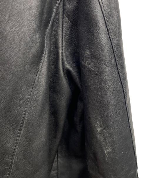 ARMANI COLLEZIONI（アルマーニ コレツィオーニ）ARMANI COLLEZIONI (アルマーニ コレツィオーニ) レザーコート ブラック サイズ:52の古着・服飾アイテム