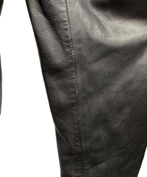 ARMANI COLLEZIONI（アルマーニ コレツィオーニ）ARMANI COLLEZIONI (アルマーニ コレツィオーニ) レザーコート ブラック サイズ:52の古着・服飾アイテム
