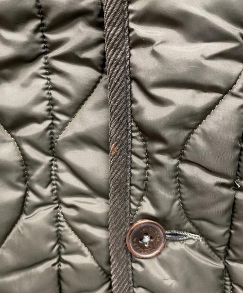 LAVENHAM（ラベンハム）LAVENHAM (ラベンハム) ノーカラー キルティングジャケット グリーン サイズ:Mの古着・服飾アイテム