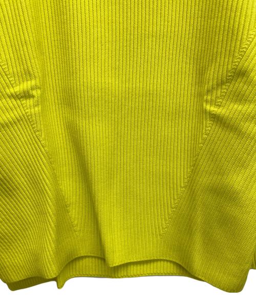 TOMORROW LAND（トゥモローランド）TOMORROW LAND (トゥモローランド) リンクスリブ タートルネックプルオーバー イエロー サイズ:Sの古着・服飾アイテム