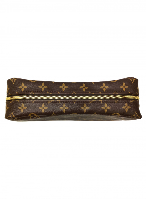 LOUIS VUITTON（ルイ ヴィトン）LOUIS VUITTON (ルイ ヴィトン) クラッチバッグ モノグラム トゥルース・トワレット M47524 MB0014の古着・服飾アイテム