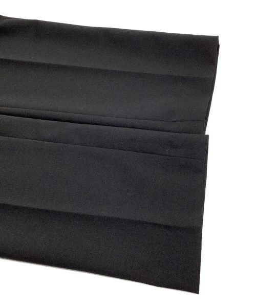 CMMN SWDN（コモンスウェーデン）CMMN SWDN (コモンスウェーデン) パンツ ブラック×ホワイト サイズ:46 未使用品の古着・服飾アイテム