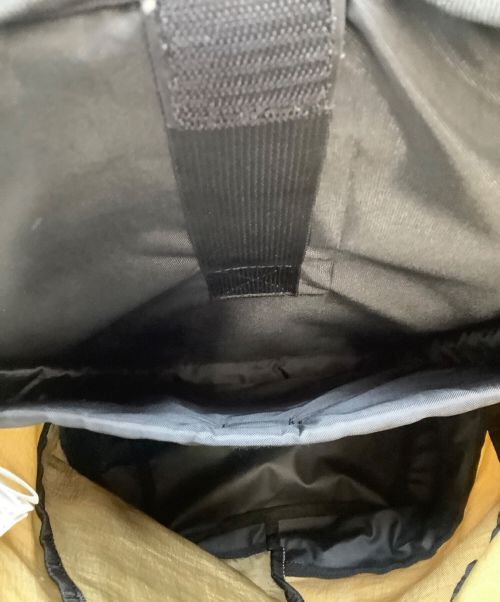 MILLET（ミレー）MILLET (ミレー) リュック ベージュ×ブラックの古着・服飾アイテム