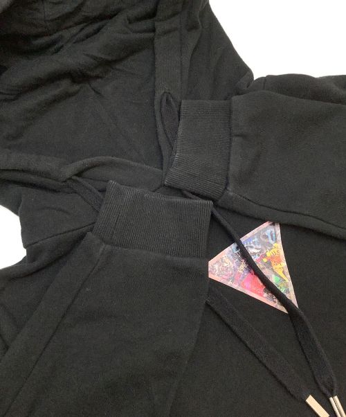 GUESS（ゲス）GUESS (ゲス) Chris Namaizawa ATMOS (アトモス) パーカー ブラック サイズ:Sの古着・服飾アイテム
