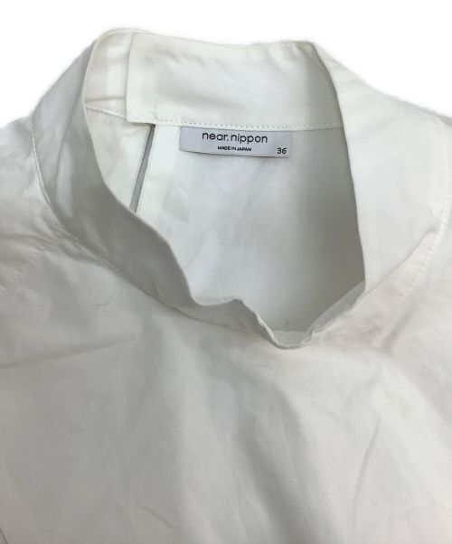 near.nippon（ニアーニッポン）near.nippon (ニアーニッポン) シャツ アイボリー サイズ:UK36の古着・服飾アイテム