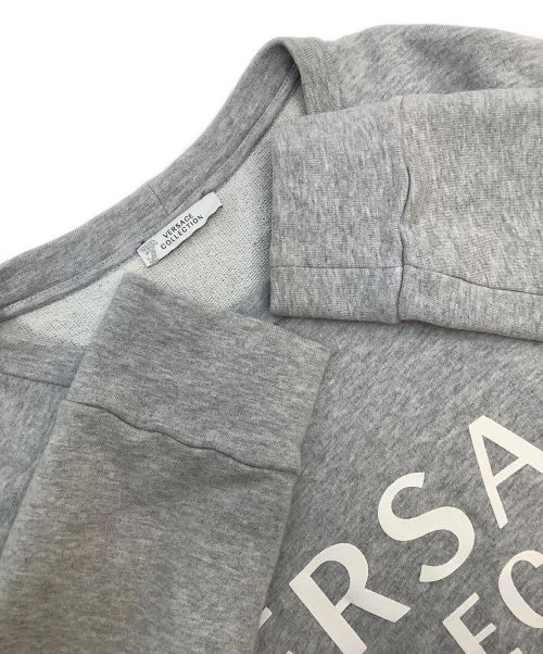 VERSACE（ヴェルサーチェ）VERSACE (ヴェルサーチェ) スウェット グレー サイズ:Lの古着・服飾アイテム