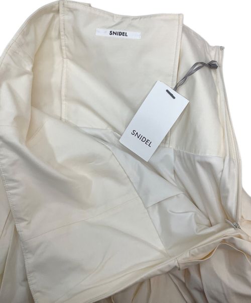 Snidel（スナイデル）Snidel (スナイデル) スカート ホワイト サイズ:1の古着・服飾アイテム