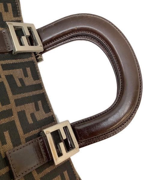 FENDI（フェンディ）FENDI (フェンディ) ハンドバッグ ブラウンの古着・服飾アイテム