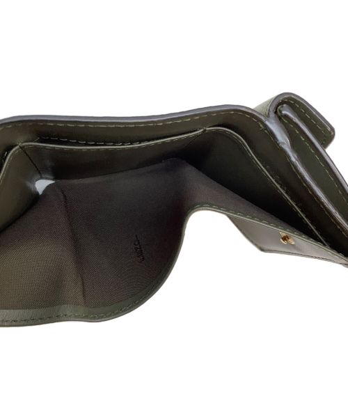 FENDI（フェンディ）FENDI (フェンディ) 3つ折り財布 オリーブの古着・服飾アイテム