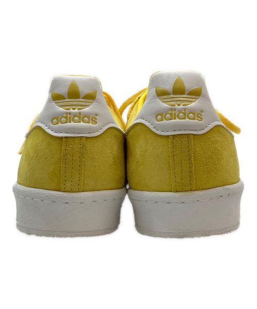 adidas（アディダス）adidas (アディダス) スニーカー イエロー サイズ:26.5の古着・服飾アイテム