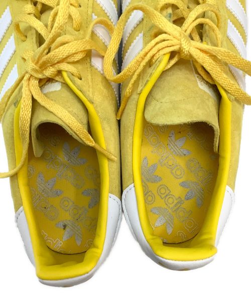 adidas（アディダス）adidas (アディダス) スニーカー イエロー サイズ:26.5の古着・服飾アイテム