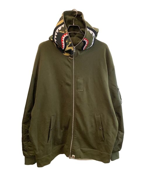 A BATHING APE（ア ベイシング エイプ）A BATHING APE (アベイシングエイプ) シャークパーカー オリーブ サイズ:3XLの古着・服飾アイテム
