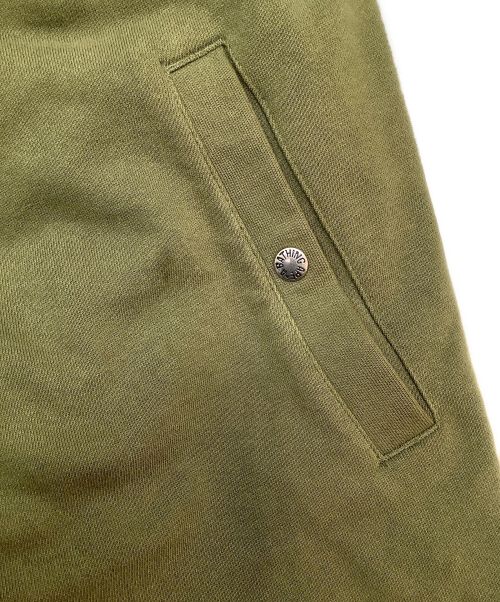 A BATHING APE（ア ベイシング エイプ）A BATHING APE (アベイシングエイプ) シャークパーカー オリーブ サイズ:3XLの古着・服飾アイテム