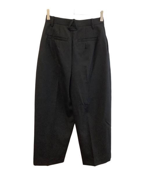 ENFOLD（エンフォルド）ENFOLD (エンフォルド) CROPPED TAPERED-TROUSERS ブラック サイズ:38の古着・服飾アイテム