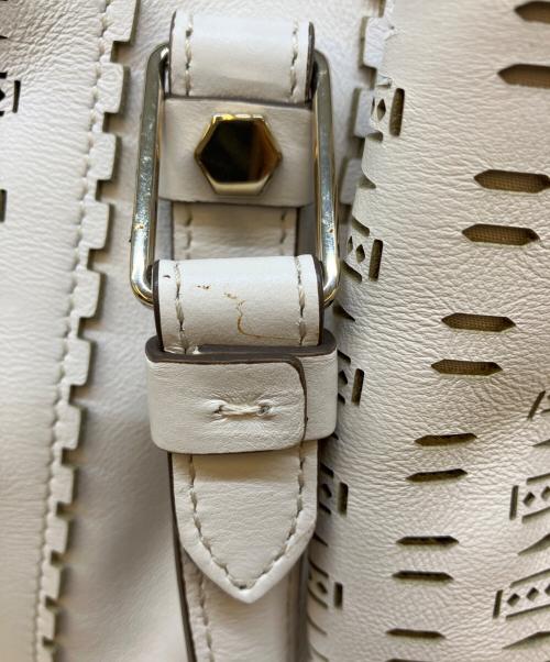 TOD'S（トッズ）TOD'S (トッズ) ハンドバッグ アイボリーの古着・服飾アイテム