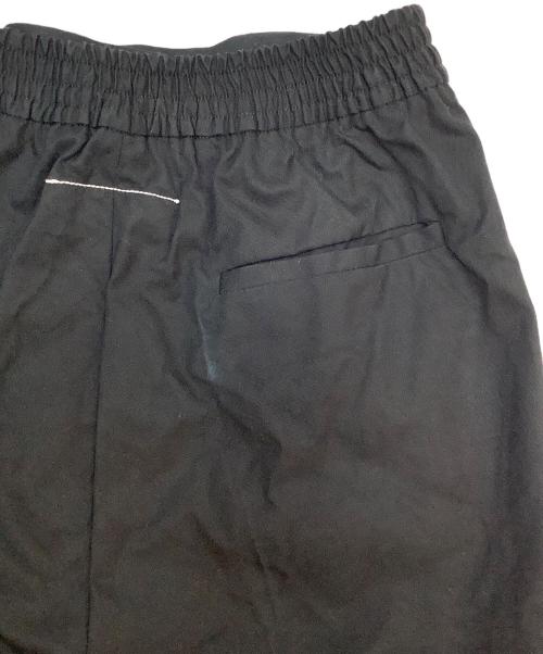 MM6 Maison Margiela（エムエムシックスメゾンマルジェラ）MM6 Maison Margiela (エムエムシックスメゾンマルジェラ) ワンポイントブランドロゴワイドパンツ ブラック サイズ:14の古着・服飾アイテム