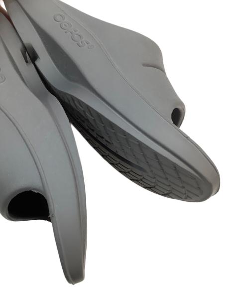 OOFOS（ウーフォス）OOFOS (ウーフォス) サンダル グレー サイズ:EU38の古着・服飾アイテム