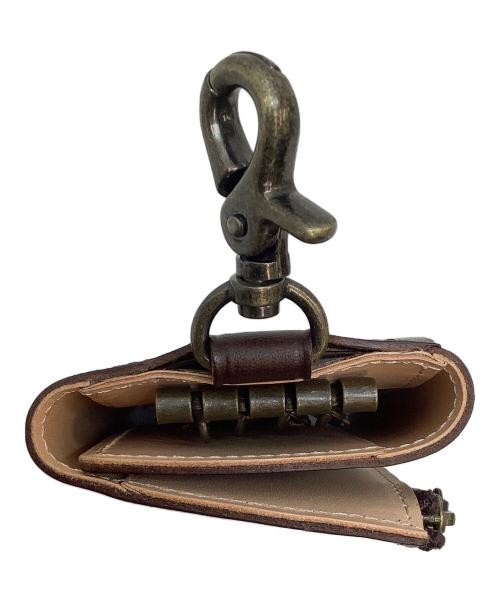 Evoon（エボーン）Evoon (エボーン) キーケース ブラウン 未使用品の古着・服飾アイテム