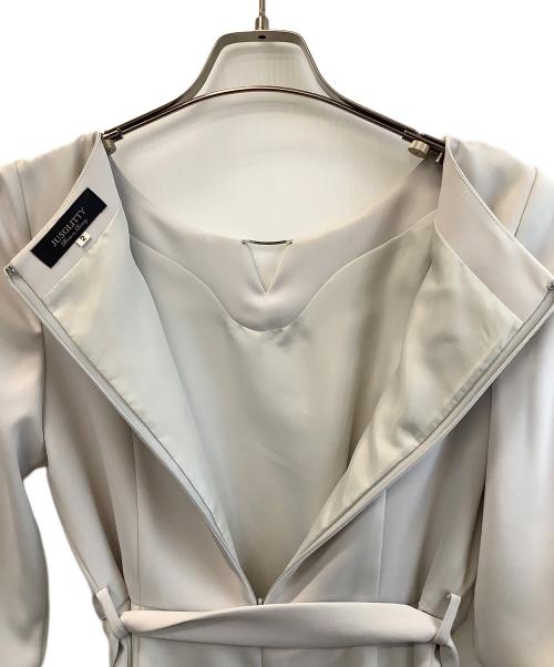 JUSGLITTY（ジャスグリッティー）JUSGLITTY (ジャスグリッティー) ウォッシャブルワンピース アイボリー サイズ:2の古着・服飾アイテム