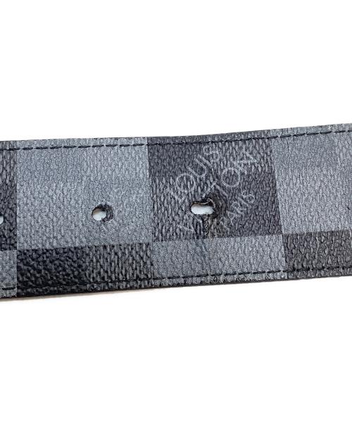 LOUIS VUITTON（ルイ ヴィトン）LOUIS VUITTON (ルイ ヴィトン) サンチュール・LVイニシャル ブラック×グレーの古着・服飾アイテム