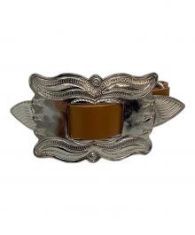 TOGA PULLA（トーガ プルラ）の古着「スクエアコンチョバングル」｜ブラウン