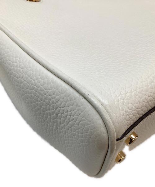 TORY BURCH（トリーバーチ）TORY BURCH (トリーバーチ) ハンドバッグ アイボリーの古着・服飾アイテム