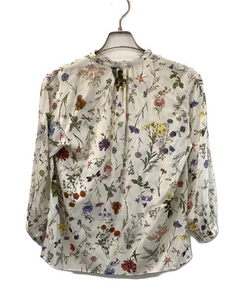 TOMORROW LAND（トゥモローランド）TOMORROW LAND (トゥモローランド) ボタニカルリベルラプリント ボウタイブラウス ホワイト サイズ:36の古着・服飾アイテム