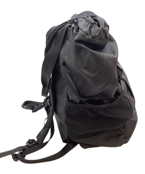 Patagonia（パタゴニア）Patagonia (パタゴニア) LIGHT WEIGHT TRAVEL TOTE PACK ブラックの古着・服飾アイテム