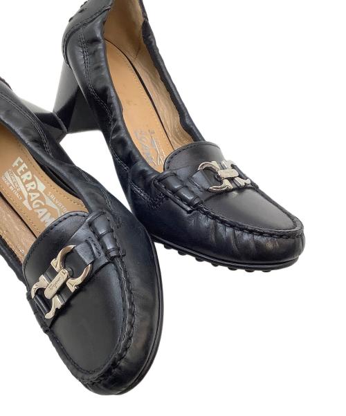Salvatore Ferragamo（サルヴァトーレ フェラガモ）Salvatore Ferragamo (サルヴァトーレ フェラガモ) パンプス ブラック サイズ:7の古着・服飾アイテム